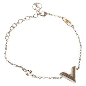 LOUIS VUITTON Essential V Bracelet metal Silver LV Auth